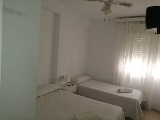 Hostal La Parada Hotel Huelva Buitenkant foto